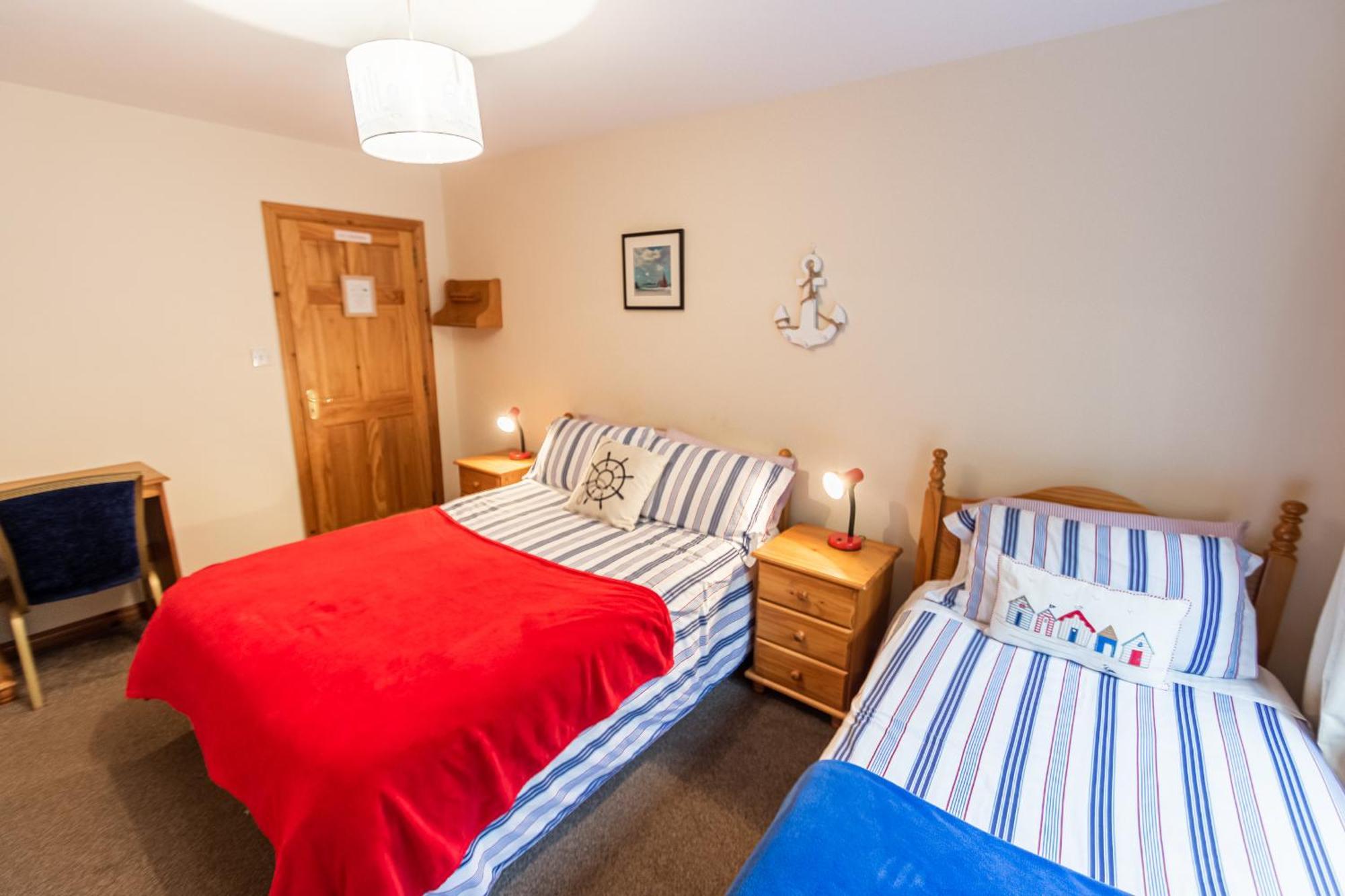 Seawinds Bed And Breakfast Killybegs Rum bild