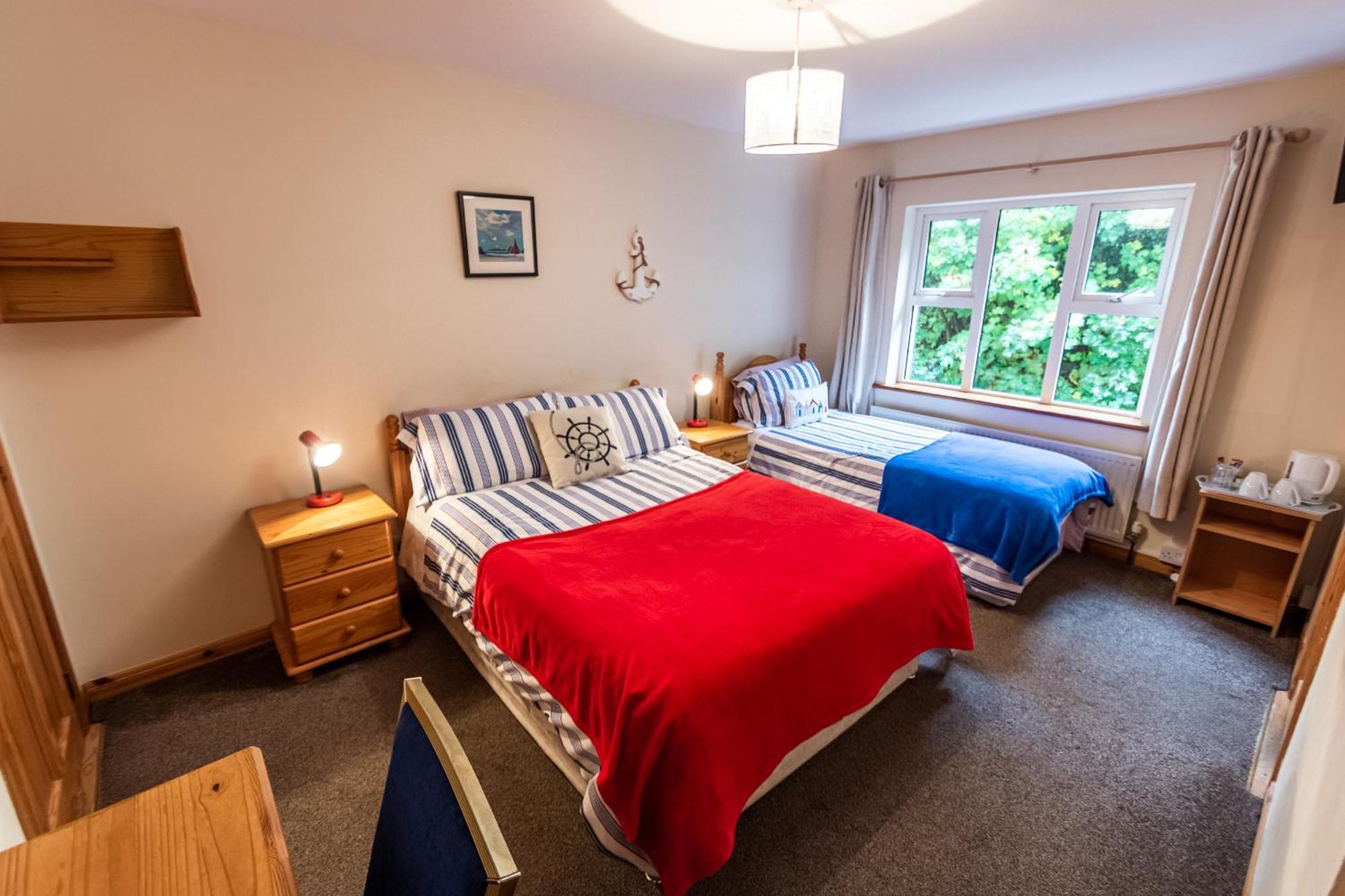 Seawinds Bed And Breakfast Killybegs Rum bild